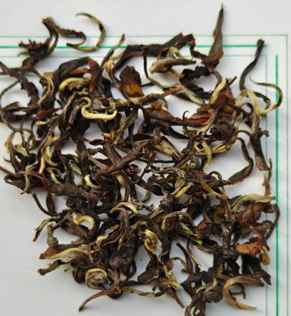 ऑटम क्वीन - विशेष रूप से निर्मित चाय - सीमित संस्करण